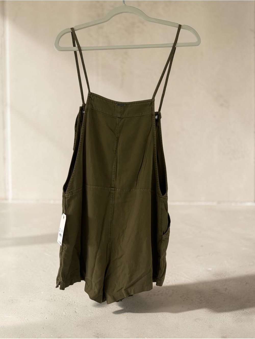 Billabong Olive Green Short Overalls new with tags - Picture 3 of 11